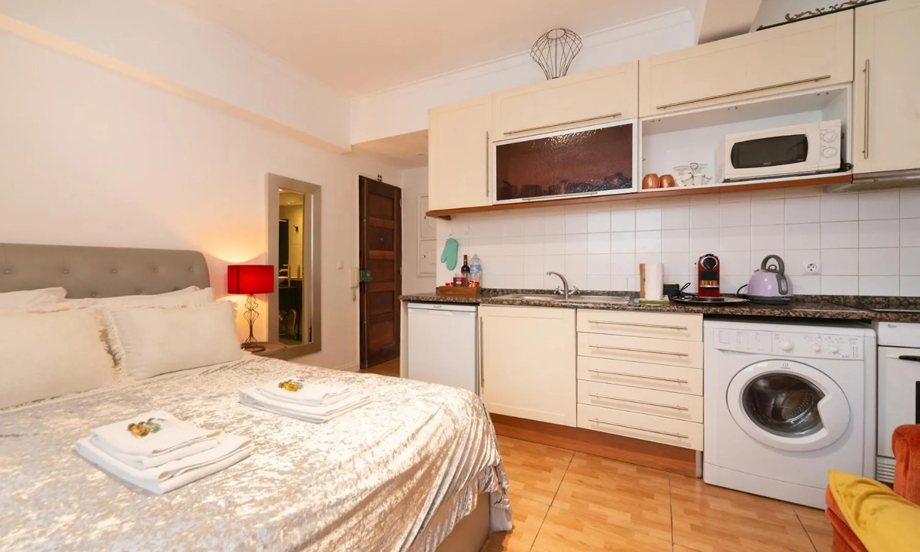 Apartament In Principe Real Lisbon 0*,  Portugal