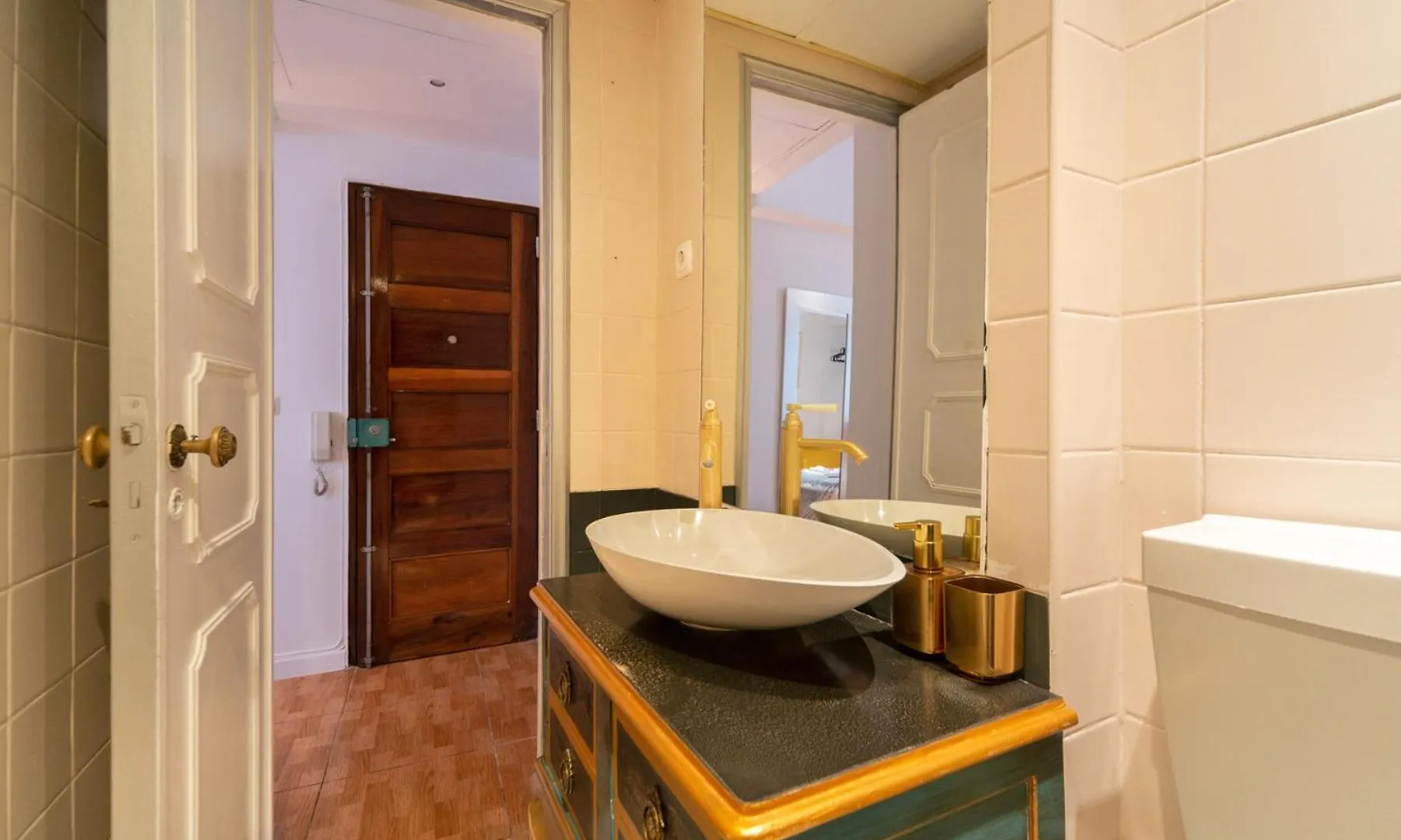 Apartament In Principe Real Lisbon 0*,